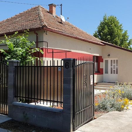 Casa Lyna Villa Gyomaendrőd Exterior foto